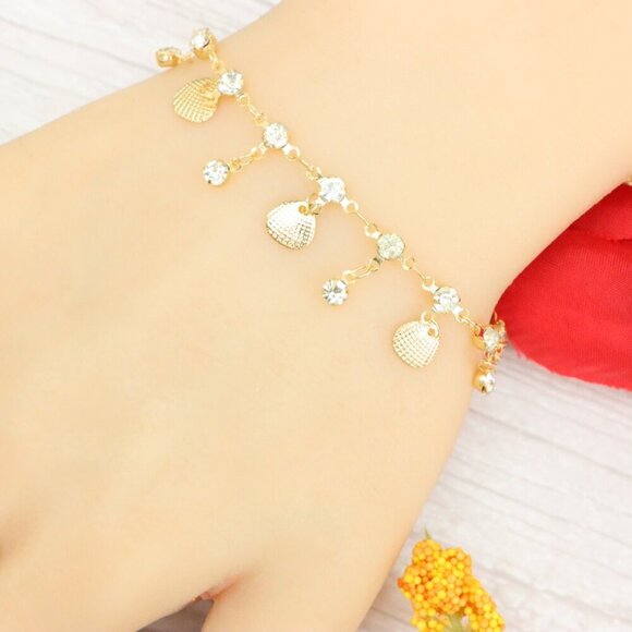 "Trendy Handmade Bracelet – A Thoughtful Gift for Girls & Women | UNVRC1302 - Picture 2 of 10